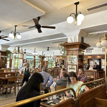 La Biela - Cafeteria Near Me - Buenos Aires, C La Biela - Cafeteria Near Me - Buenos Aires, C