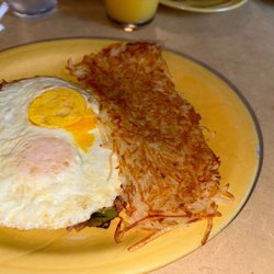 Hoot's Breakfast & Lunch - Corned beef hash