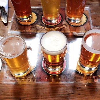 Barrelhouse 101 - Beer flight $8 bucks - American Near Me - Ventura, California