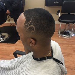Creative Cutz & Styles