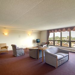 Senior Suites of Bemont Cragin
