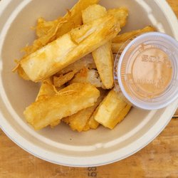 Yucca fries with spicy aioli