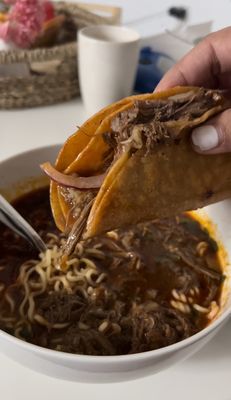 Guanatos Tacos by null