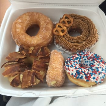 Jarams Donuts - Donuts Near Me - Dallas, Texas