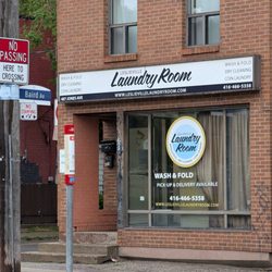 Leslieville Laundryroom - Exterior