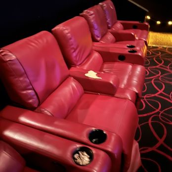 AMC Carolina Pavilion 22 - Cinema Near Me - Charlotte, North Carolina AMC Carolina Pavilion 22 - Cinema Near Me - Charlotte, North Carolina