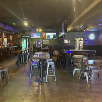 The Whiskey Mile - Dining room - Whiskey Bars Near Me - Kirkland, Washington