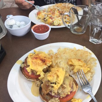 Breakers Breakfast, Brunch & Lunch - Crab cake Benedict was so good - Breakfast & Brunch Near Me - Pacifica, California