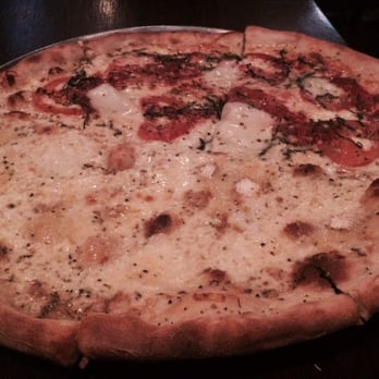 J. Dolan's - Pizza Near Me - Honolulu, Hawaii