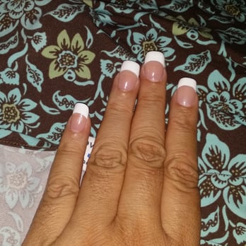 Ellen Nails - French tips - Nail Salons Near Me - Honolulu, Hawaii