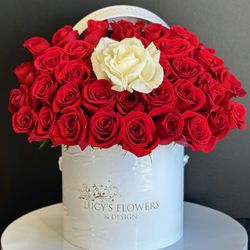 Lucy's Flowers & Design