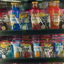 Bob’s Discount Liquors 8 - Cocktail bags