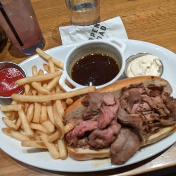 Open Road - Rosslyn - French dip - American Near Me - Arlington, Virginia Open Road - Rosslyn - French dip - American Near Me - Arlington, Virginia