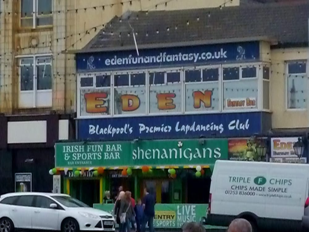 SHENANIGANS Updated June 2024 9498 Promenade, Blackpool, United