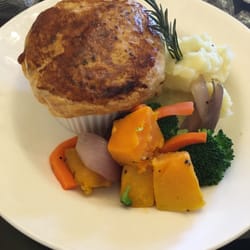 The Lord Lyndoch - House made rosemary lamb pie