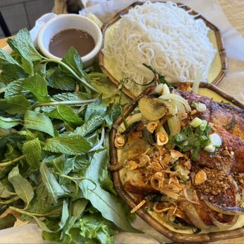 Nana Viet Kitchen - Cha Ca La Vong - Vietnamese Near Me - Oakland, California Nana Viet Kitchen - Cha Ca La Vong - Vietnamese Near Me - Oakland, California