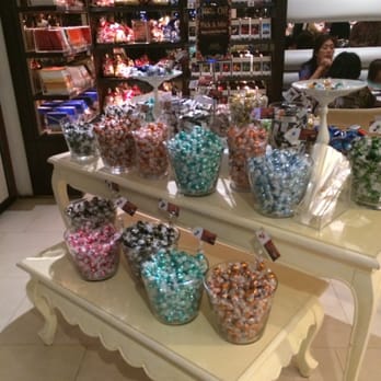 Lindt Café - Cafes Near Me - Sydney, NSW Lindt Café - Cafes Near Me - Sydney, NSW