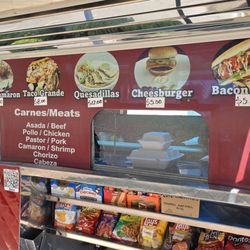 El Comal Taco Truck