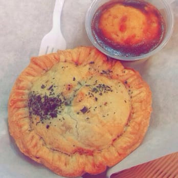 Bronzed Aussie - Thai curry pie - Australian Near Me - Los Angeles, California Bronzed Aussie - Thai curry pie - Australian Near Me - Los Angeles, California