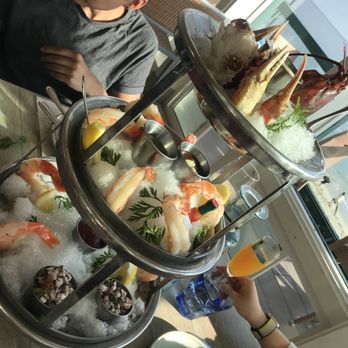 Driftwood Kitchen - DK Seafood Tower - Seafood Near Me - Laguna Beach, California Driftwood Kitchen - DK Seafood Tower - Seafood Near Me - Laguna Beach, California