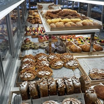 Paris Baguette - Pastry selection - Bakeries Near Me - Scottsdale, Arizona Paris Baguette - Pastry selection - Bakeries Near Me - Scottsdale, Arizona