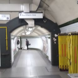 Archway Underground Station - Hall