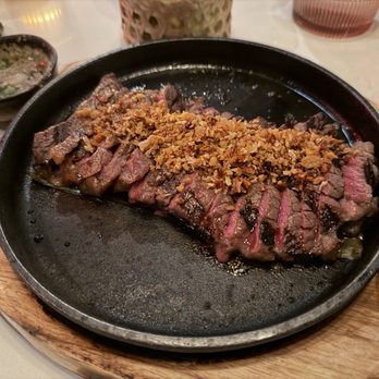 Valla Table - Thai Near Me - New York, New York