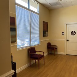 Smruti Nalawadi, MD - Spacious waiting area
