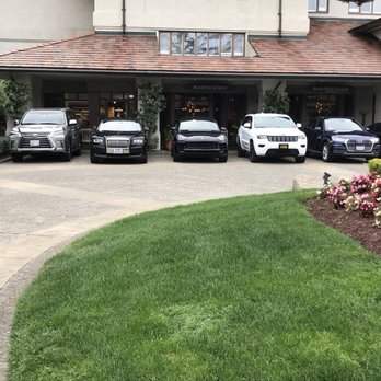 Pebble Beach Golf Links - Pick a luxury vehicle. - Golf Near Me - Pebble Beach, California