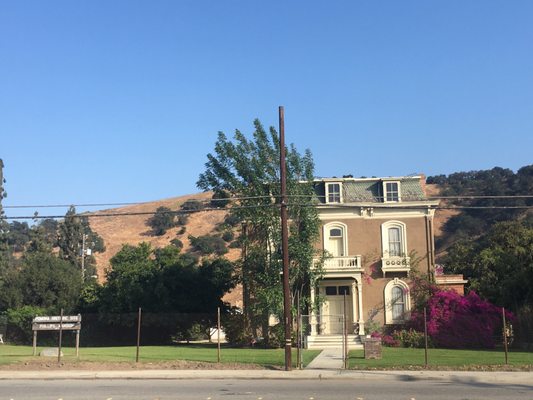 Phillips Mansion by null