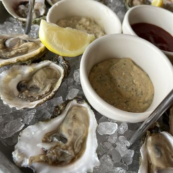 Gaido's - Seafood tower - Seafood Near Me - Galveston, Texas Gaido's - Seafood tower - Seafood Near Me - Galveston, Texas