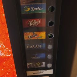 Quality Inn & Suites - Coca-Cola vending machine