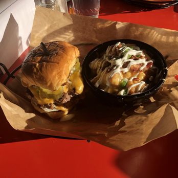 Boylan Heights - Burgers Near Me - Charlottesville, Virginia