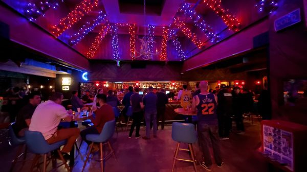 Luckys Indoor Outdoor by null