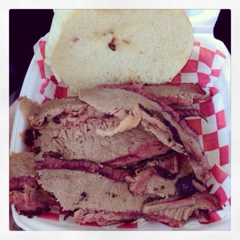 Mouthole BBQ - Beef Brisket Sammie Jammie! - Food Trucks Near Me - Sarasota, Florida Mouthole BBQ - Beef Brisket Sammie Jammie! - Food Trucks Near Me - Sarasota, Florida