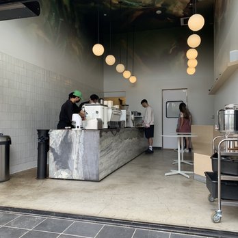Stereoscope - Inside - Coffee Roasteries Near Me - Newport Beach, California Stereoscope - Inside - Coffee Roasteries Near Me - Newport Beach, California