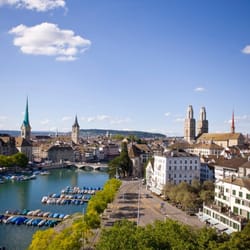 Best of Switzerland Tours  - Zurich - the business and cultural centre of Switzerland © Zurich Tourism / Martin Rütschi