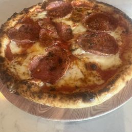 Bee Sting Pizza