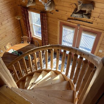 Pohl Bison Bed and Breakfast - a spiral staircase - Bed & Breakfast Near Me - Rosebush, Michigan Pohl Bison Bed and Breakfast - a spiral staircase - Bed & Breakfast Near Me - Rosebush, Michigan