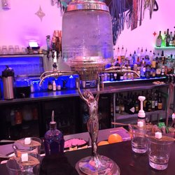 float cafe & bar - Absinthe for the those who dare!