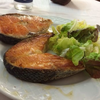 Els Barrils - Salmon - Seafood Near Me - Barcelona, B