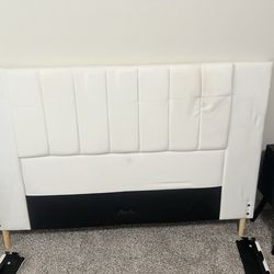 Pro Journey Moving - stained and pulled bed frame