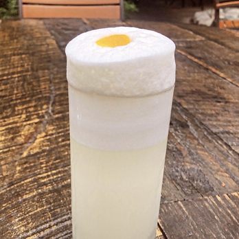 The Raymond 1886 - Gin fizz - brunch cocktail - New American Near Me - Pasadena, California The Raymond 1886 - Gin fizz - brunch cocktail - New American Near Me - Pasadena, California