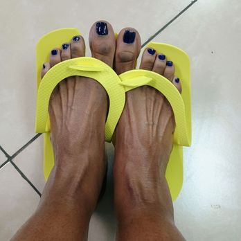 Lucky Nails Xpress - I definitely recommend the hot rock massage. It is great for circulation. - Nail Salons Near Me - Moreno Valley, California Lucky Nails Xpress - I definitely recommend the hot rock massage. It is great for circulation. - Nail Salons Near Me - Moreno Valley, California