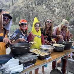 Mountain River Outfitters - Dinner and a show.