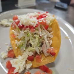 Cocina Michoacana - Hard shell chicken taco