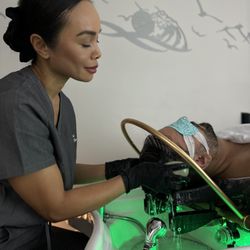 pH Head Spa - Using Water Halo is Soothing