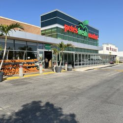 Pete's Fresh Market
