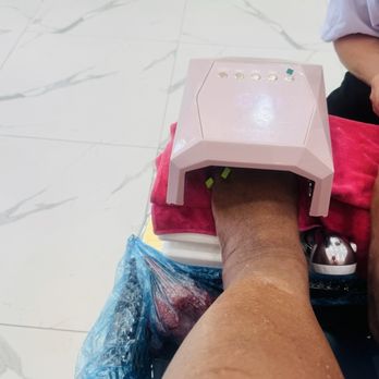 Tip n' Toe - Amy did my pedicure. - Nail Salons Near Me - Gulf Breeze, Florida Tip n' Toe - Amy did my pedicure. - Nail Salons Near Me - Gulf Breeze, Florida