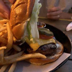 The Cliffdiver - The Burger. Thick and juicy!